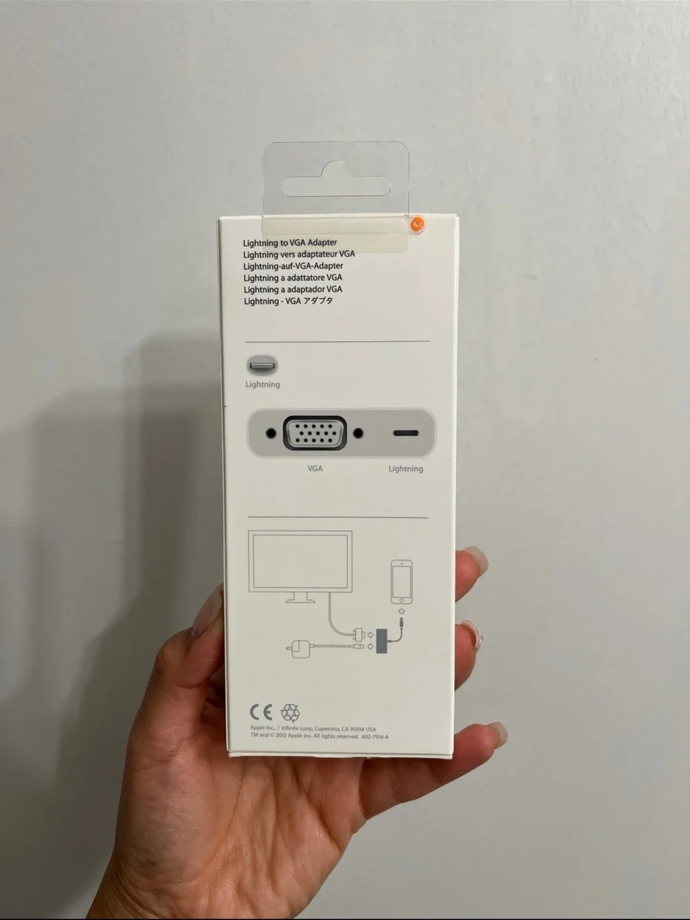 Apple Lightning to VGA Adapter - White Packaging